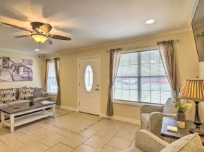 Pet-friendly Georgetown Home < 1 Mi to Dtwn!