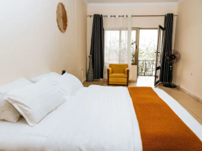 One Room Beautifully Studio, With Breakfast