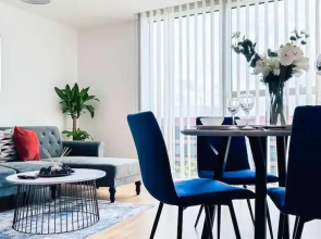Host Stay 26 Carnegie House