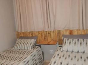 Marulani Bush Lodge
