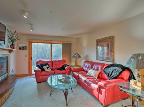 Cozy Driggs Condo w/ Hot Tub & Ski Shuttle Service