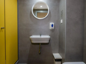 Хостел Sun & Moon