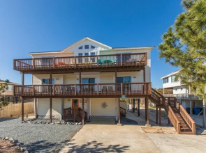 Atlantic Sunrise - 9 Br Home
