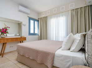 Mitos Suites