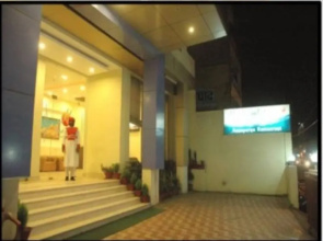 Hotel Janhvi International