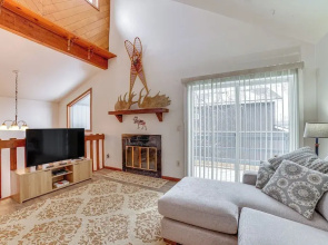 Cozy Anchorage Vacation Rental Near Hospitals!