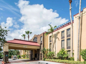 Comfort Inn & Suites Lantana - West Palm Beach South