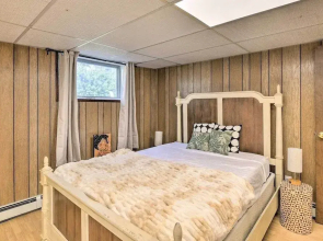 Parkstrip Place, Pet Friendly Downtown Home by RedAwning