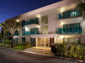 Beach Haus Bal Harbour