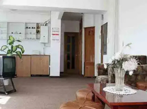Maris Apartments