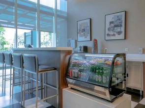 Holiday Inn Express Jakarta International Expo by IHG