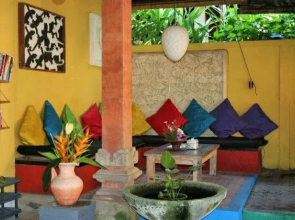 The Happy Mango Tree - Hostel