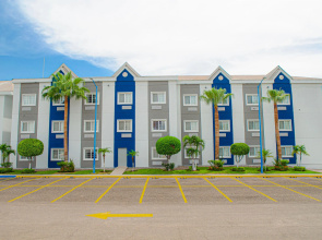Microtel Inn & Suites by Wyndham Culiacan
