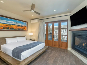 Villas At Cortina Penthouse 11 3 Bedroom Condo by Alpine Lodging Telluride