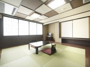 Nagoya Katei Miyoshi