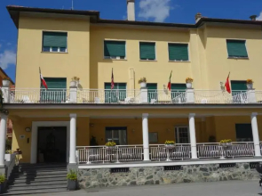 Hotel Dora