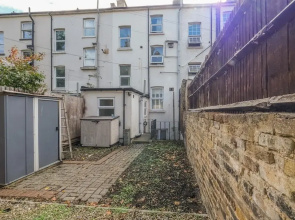 Modern 1 Bedroom Apartment in Gravesend