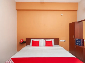 Sri Laya Guest House by OYO Rooms