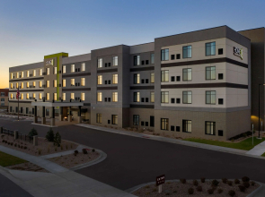 Home2 Suites by Hilton Denver Central Park