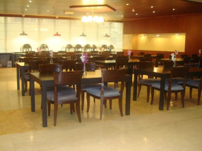 Al Manar Grand Hotel Apartments