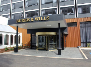 Burke and Wills Hotel