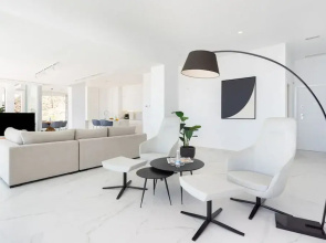 Crystal I Luxury Apartments