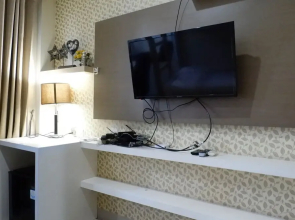 Homey And Serene Studio Apartment At Tamansari Papilio