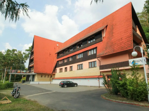 Hotel Laguna Slapy
