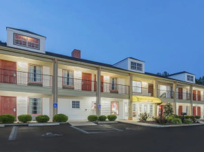 Super 8 Alexander City