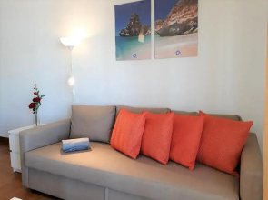 Torre 6- Vista Cidade, Aconchegante, 80mt Praia, Wifi
