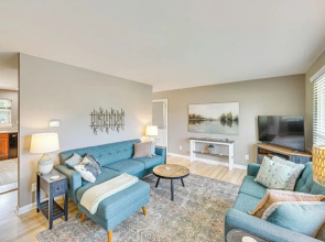 Near Dtwn Harrisburg: Stylish Home w/ Patio & Yard