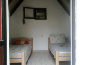 Bungalow With 2 Bedrooms in Kutina, With Enclosed Garden and Wifi