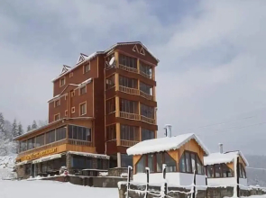 Sisdagi Zirve Otel