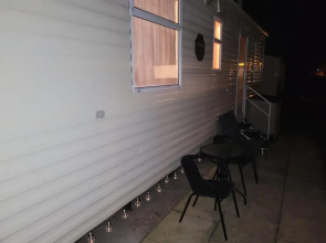 341 Family Caravan at Marine Holiday Park, sleeps 6