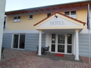 Pension am Donaubogen