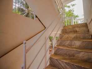 White House Beach Apartments by OYO Rooms