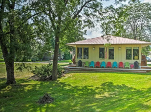 Pet-friendly Wabasha Studio: Boat, Ski & Explore!
