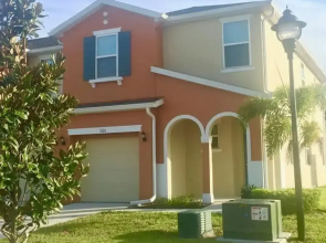 Family Friendly 4 Bedroom Close to Disney in Orlando Area 5126a