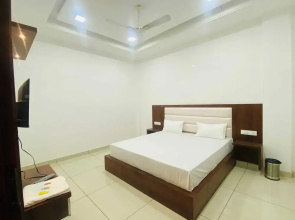 Royal King Hotel