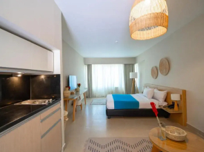 Redcon Suites