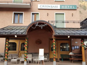 Green Base Hotel B&B