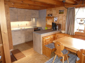 Ferienhaus Stutz links