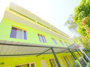 Oyo 40258 Riverview Health Resort
