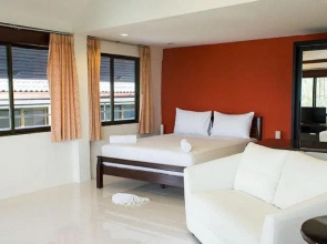 Baan Natacha Beachfront Guesthouse