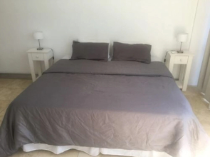Tacha Studio 12 Apartment