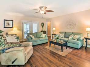 Oak Island Home w/ Fenced Yard, Walk to Long Beach
