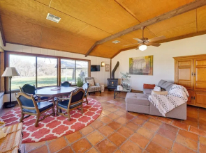 Quiet Bandera Country Home w/ Medina River Access!