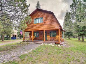 Peaceful Donnelly Retreat < 1 Mi to Lake Cascade!