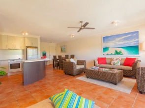 Noosa Sound Holiday Collection