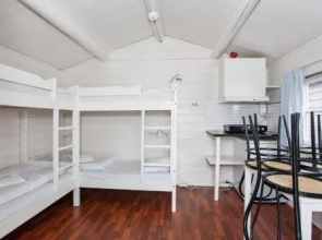 Midttun Motell & Camping AS